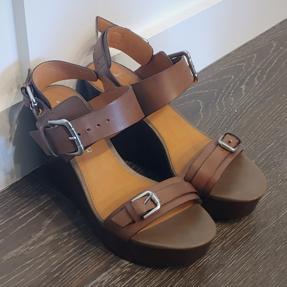 Franco Sarto Wedge Sandal Heels --size 5.5
